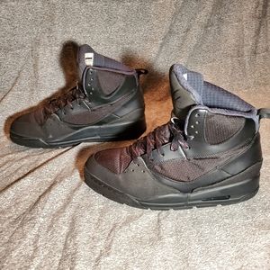 Jordan Flight 45 TRK mens boot, size 10.5